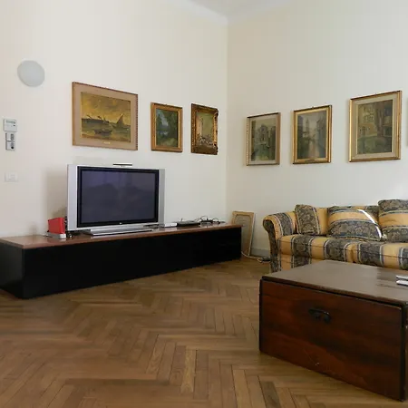 Carducci 24 *