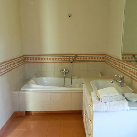 Carducci 24 *